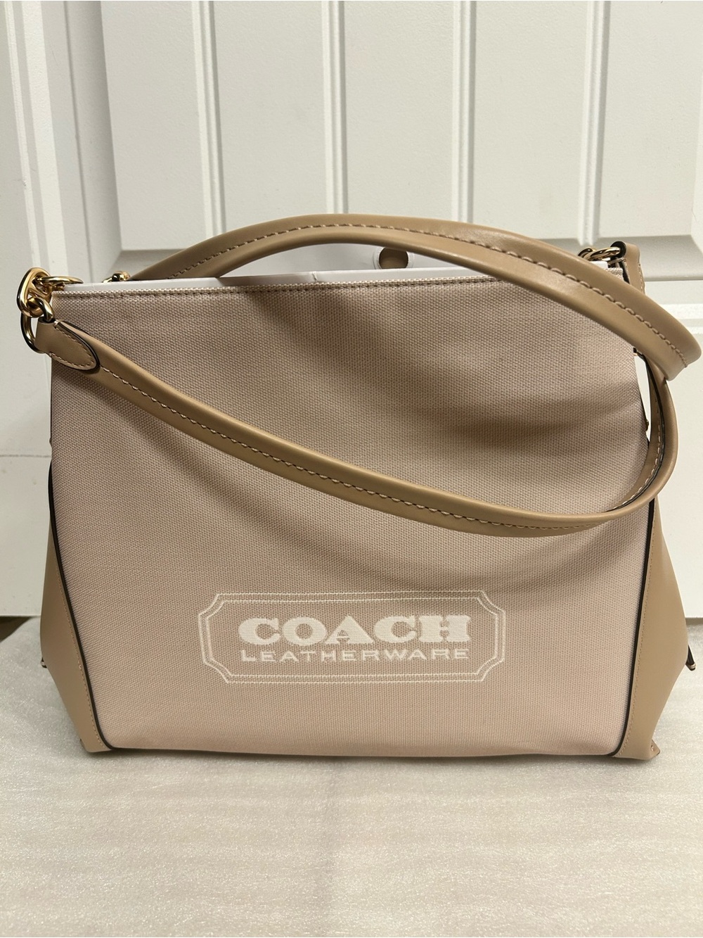 NWT Coach Dalton 31 C9078 Gold Chalk Taupe Bag